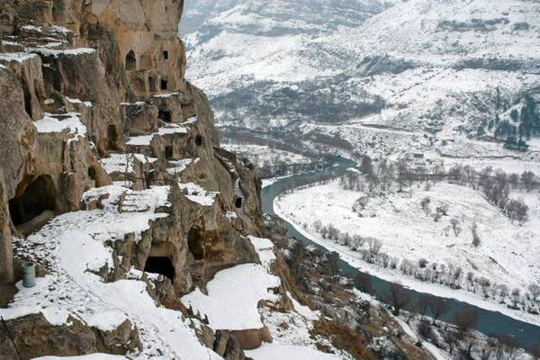 Пещерный город Вардзия, самобытный Рабат и минеральный Боржоми