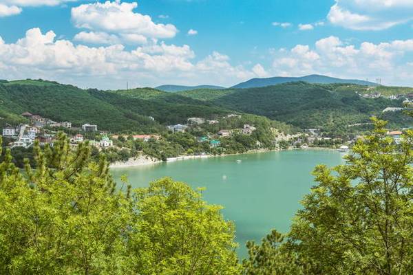 Новороссийск и Абрау-Дюрсо — два города за один день!