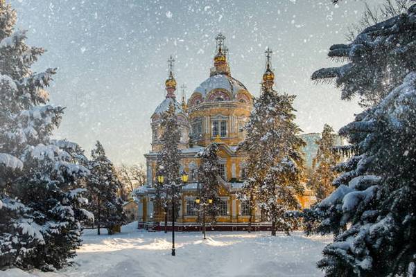 Алматы: от деревянного зодчества к советскому модернизму