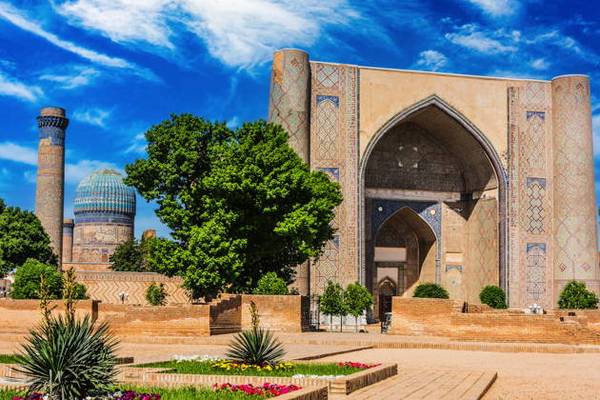 Банковские карты VISA/MasterCard + 2 дневный тур по Самарканду