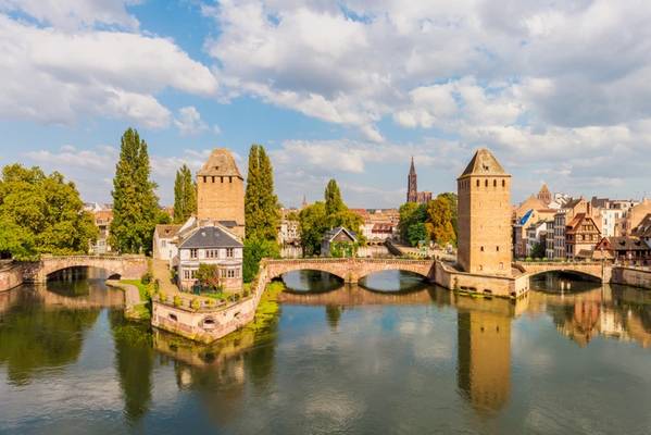 Бодрая прогулка по историческим кварталам Страсбурга