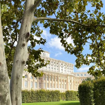 Бухарест: прогулка сквозь время