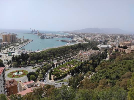 Малага — на автомобиле и пешком