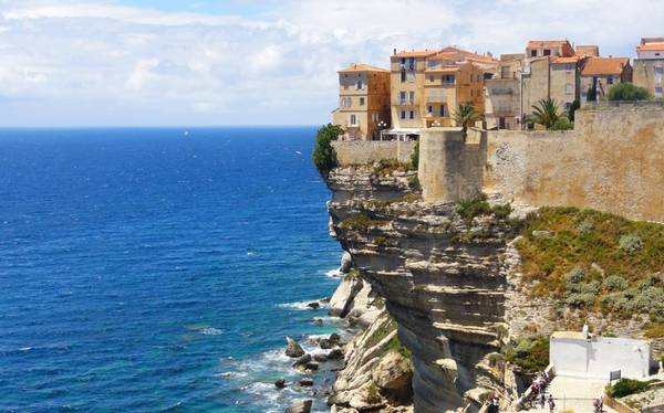 Из Порто-Черво — на остров Корсика!