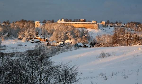 Дух Древней Руси и былинные пейзажи в Изборске