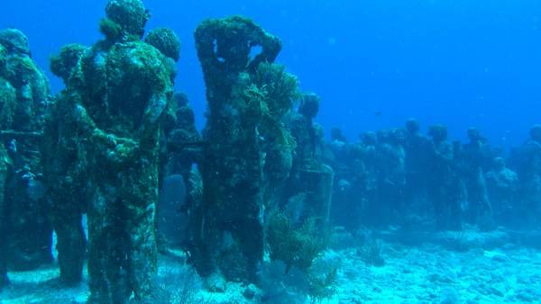 Подводный музей в Канкуне: ваше первое погружение