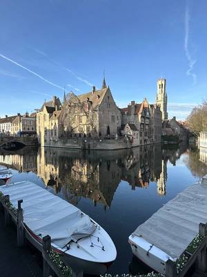 Классический Брюгге с неклассическим содержанием