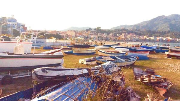 Из Таормины — в живописный Джардини-Наксос!