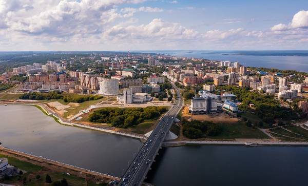 По Чебоксарам на автомобиле!