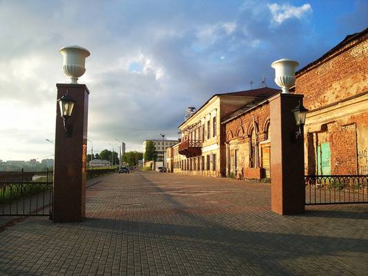 Старый Ижевск: купечество, фабриканты, генералы