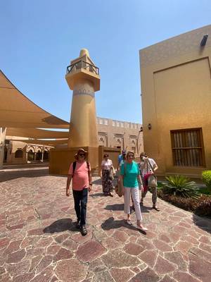 Свой в Дохе: по городу на метро, авто и пешком