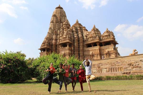 Кхаджурахо: тайны древних храмов