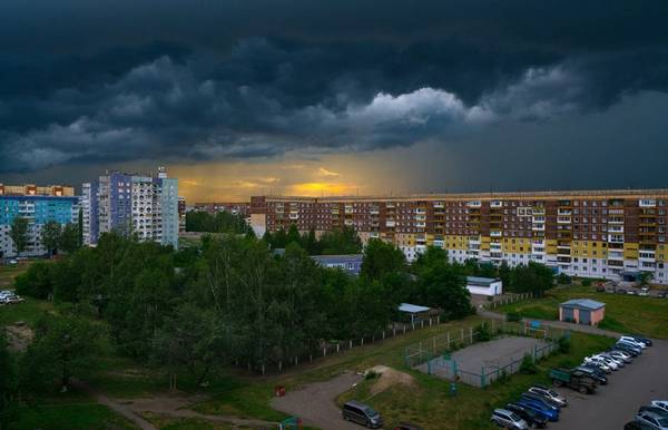 Перестройка в Шалготарьяне