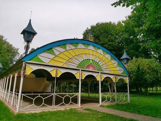 Променад по Белкинскому парку