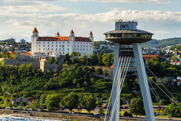 Братиславский замок и Старый город