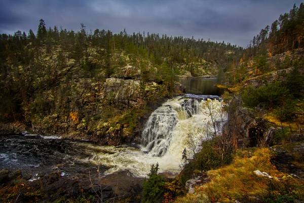 Фотопоездка к заповедному водопаду Кольского Севера (всё включено)