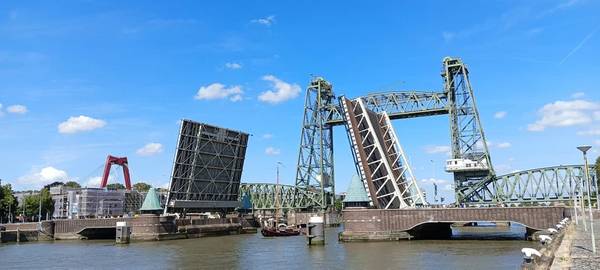 Северный остров в Роттердаме