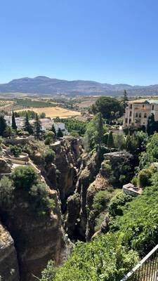 Ронда — город, рассечённый ущельем