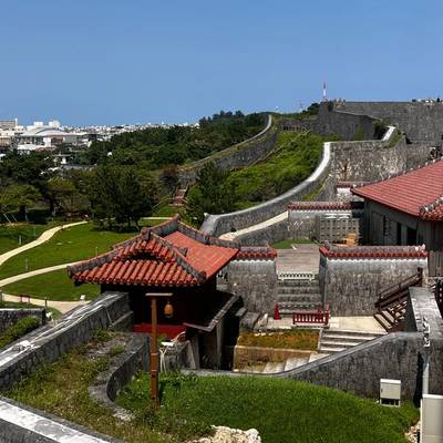 Однажды на Окинаве: автопешеходная прогулка по Нахе