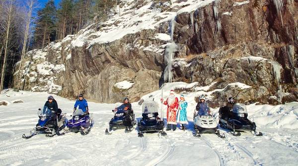 На снегоходах по Ладожским шхерам — из Лахденпохьи