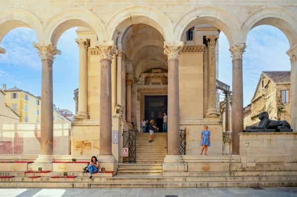 Экскурсия по Сплиту с акцентом на музеи