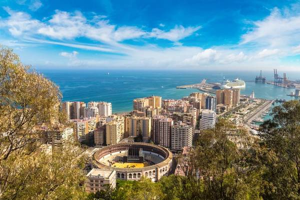 Обзорная экскурсия по Малаге c дегустацией вина