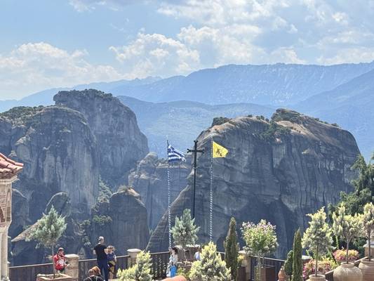 Метеоры — восьмое чудо света. Путешествие с Корфу