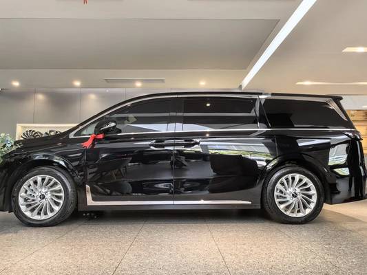 Бизнес-трансфер от аэропорта «Феникс» в отель Саньи