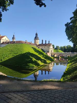 Замки Мир и Несвиж: история 5 столетий за 5 часов (на вашем авто)